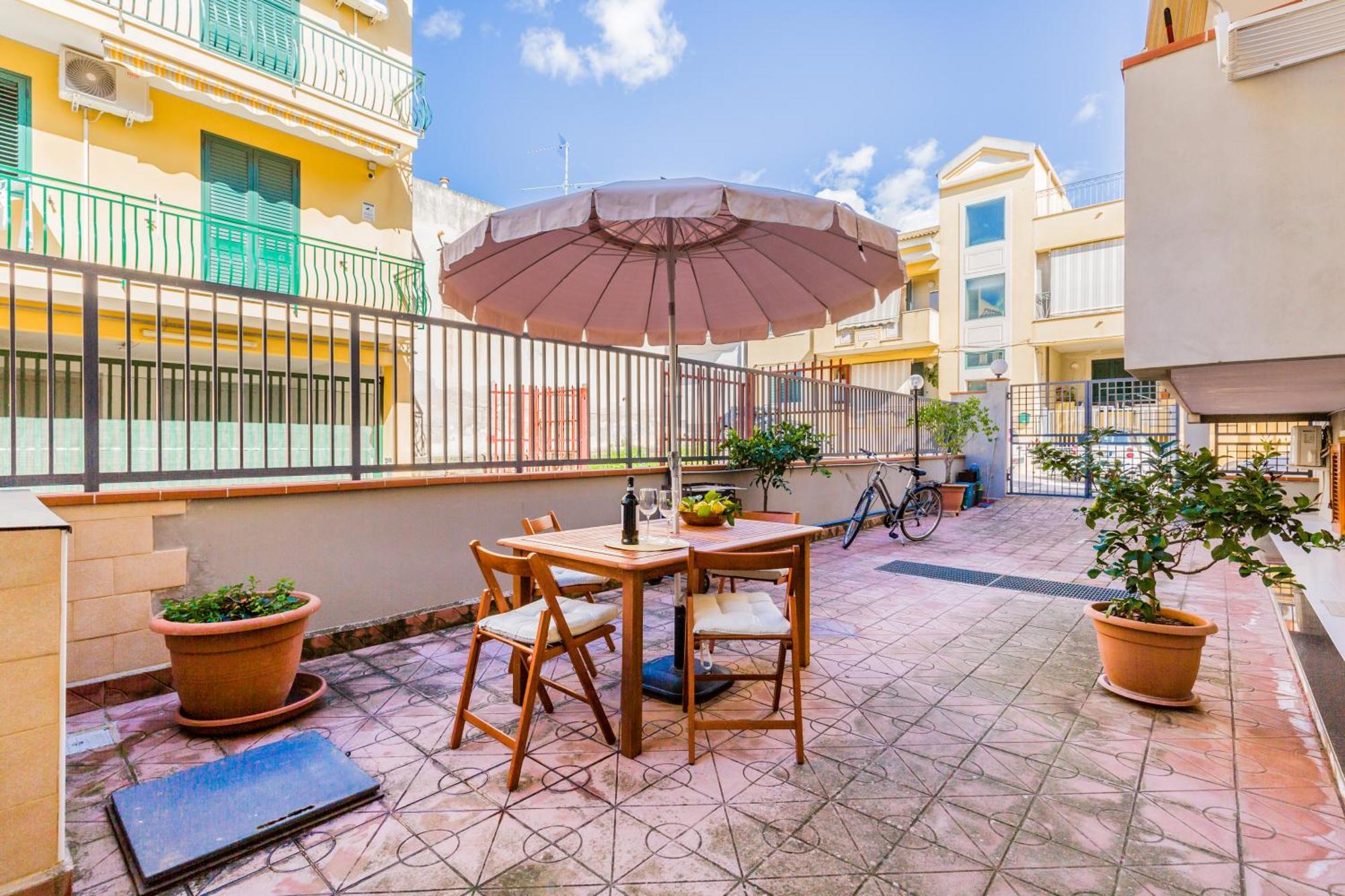 אבולה Anna'S House Near The Sandy Beach And With Wifi מראה חיצוני תמונה